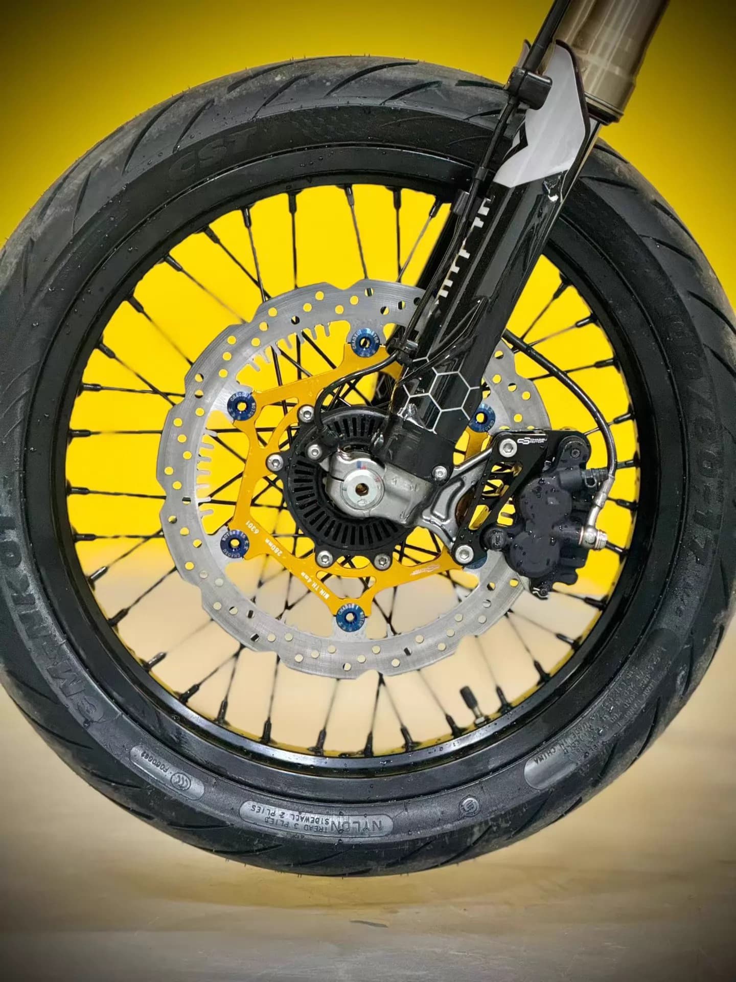 Ultra Bee Complete Remupgrade  - Front Rear Brake Caliper Bracket Kit recensie en prijs